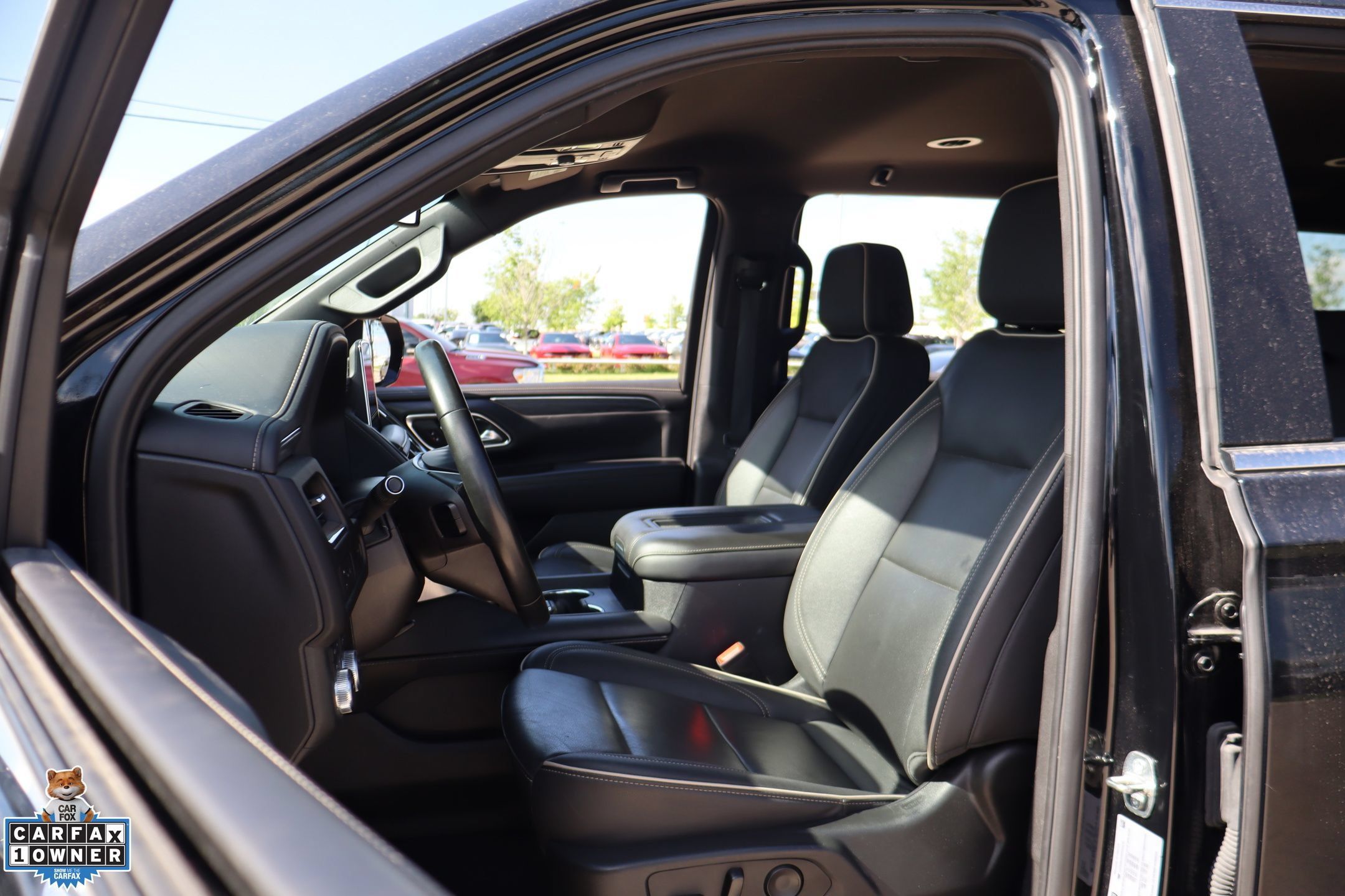 Used 2024 GMC Yukon SLT AWD/4WD image 12