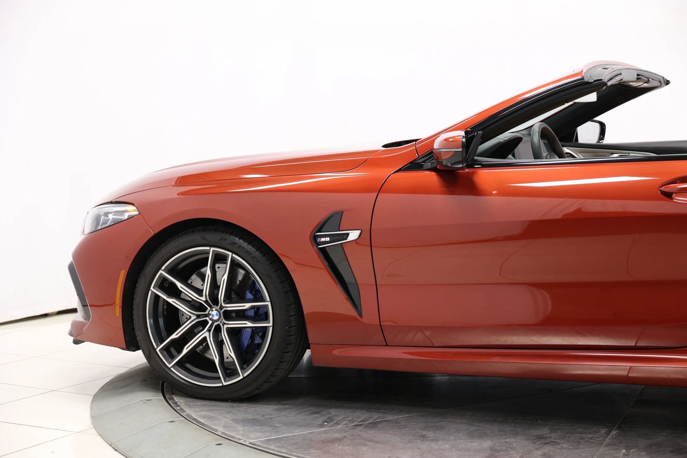 Used 2020 BMW M8 Convertible w/ M Driver's Package AWD/4WD image 8