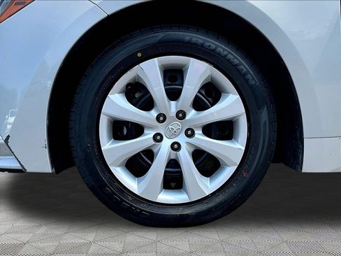 Used 2024 Toyota Corolla LE FWD image 34
