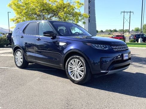 Used 2017 Land Rover Discovery HSE AWD/4WD image 58