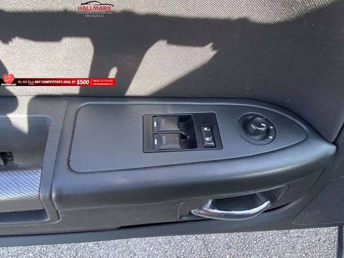 Used 2013 Dodge Challenger R/T image 13