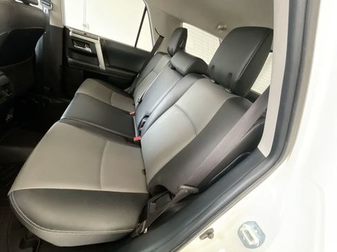 Certified 2021 Toyota 4Runner SR5 Premium AWD/4WD image 22