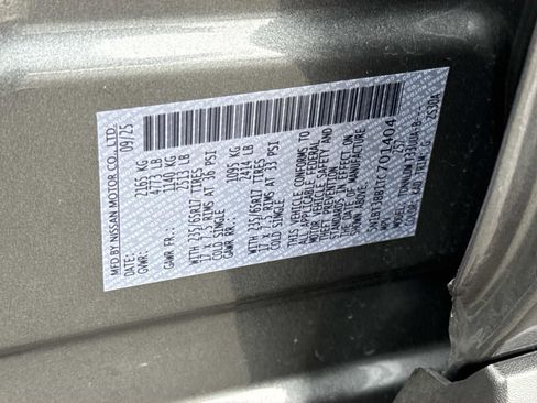 Used 2026 Nissan Rogue SV image 30