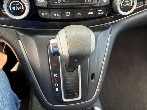 Used 2016 Honda CR-V Touring image 28