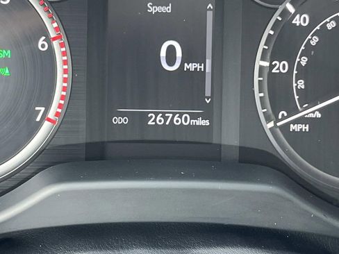 Used 2022 Lexus GX 460 Premium image 38