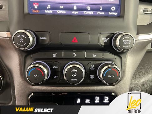 Used 2019 RAM 1500 Big Horn AWD/4WD image 25