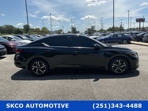 Used 2024 Nissan Sentra SV w/ All-Weather Package FWD image 6