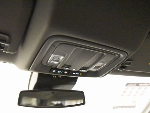 Used 2024 Chevrolet Silverado 2500 Custom w/ Custom Convenience Package image 24