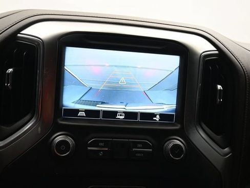 Used 2021 Chevrolet Silverado 1500 LTZ AWD/4WD image 7
