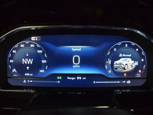 Used 2024 Chevrolet Silverado 1500 High Country w/ High Country Premium Package image 50