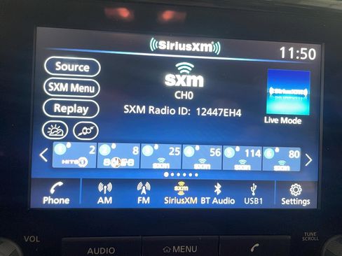 Used 2023 Nissan Frontier SV w/ Technology Package image 11