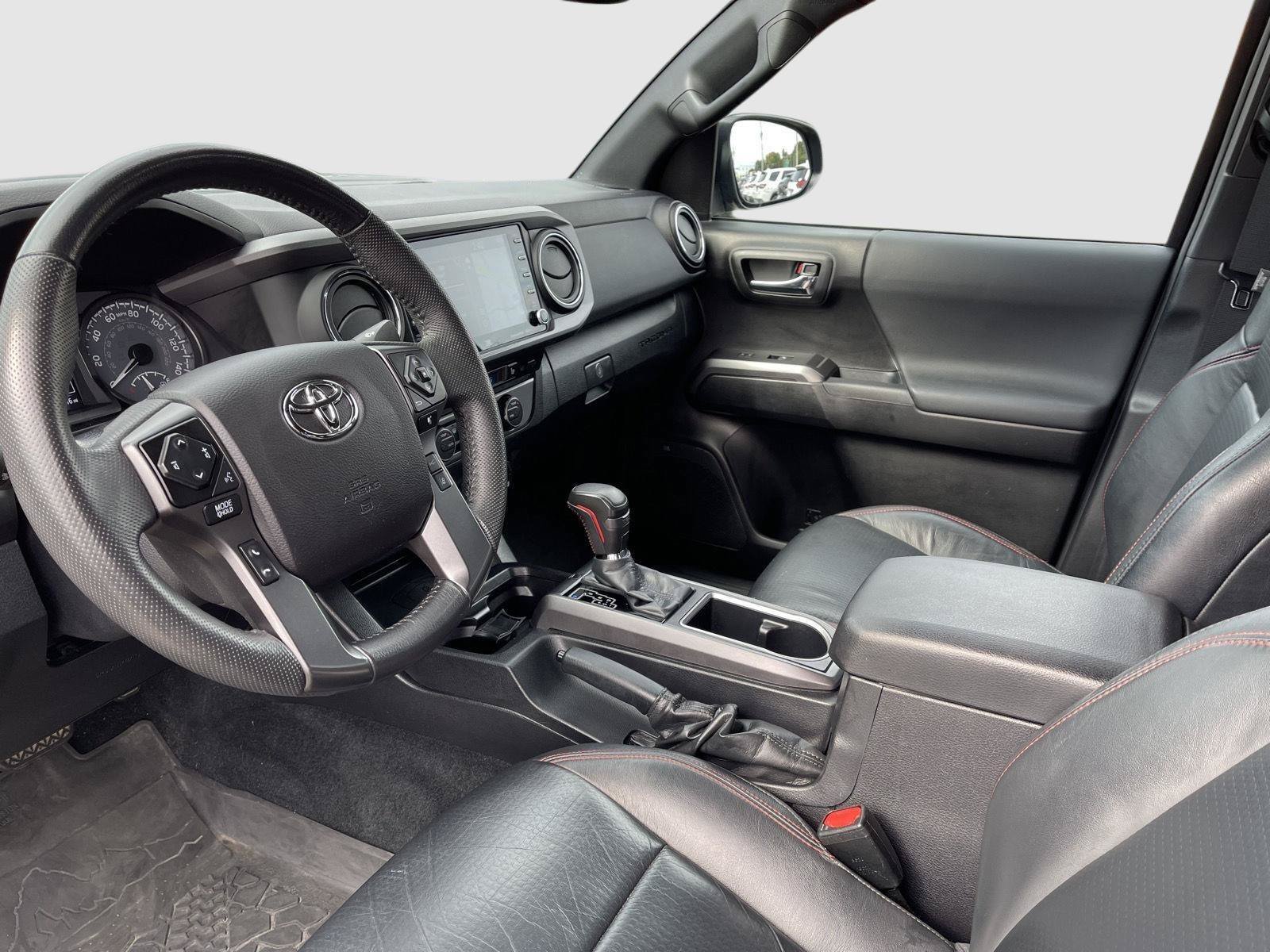 Used 2021 Toyota Tacoma TRD Pro AWD/4WD image 4