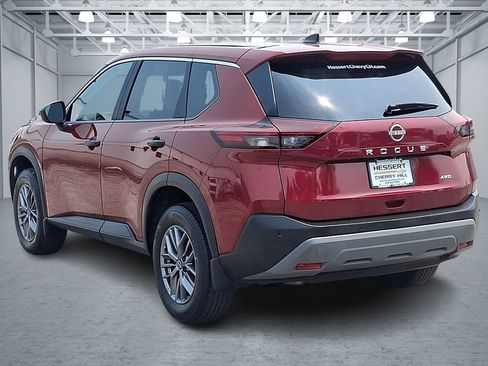 Used 2023 Nissan Rogue S AWD/4WD image 5