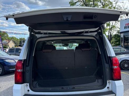 Used 2015 Chevrolet Tahoe LTZ AWD/4WD image 6