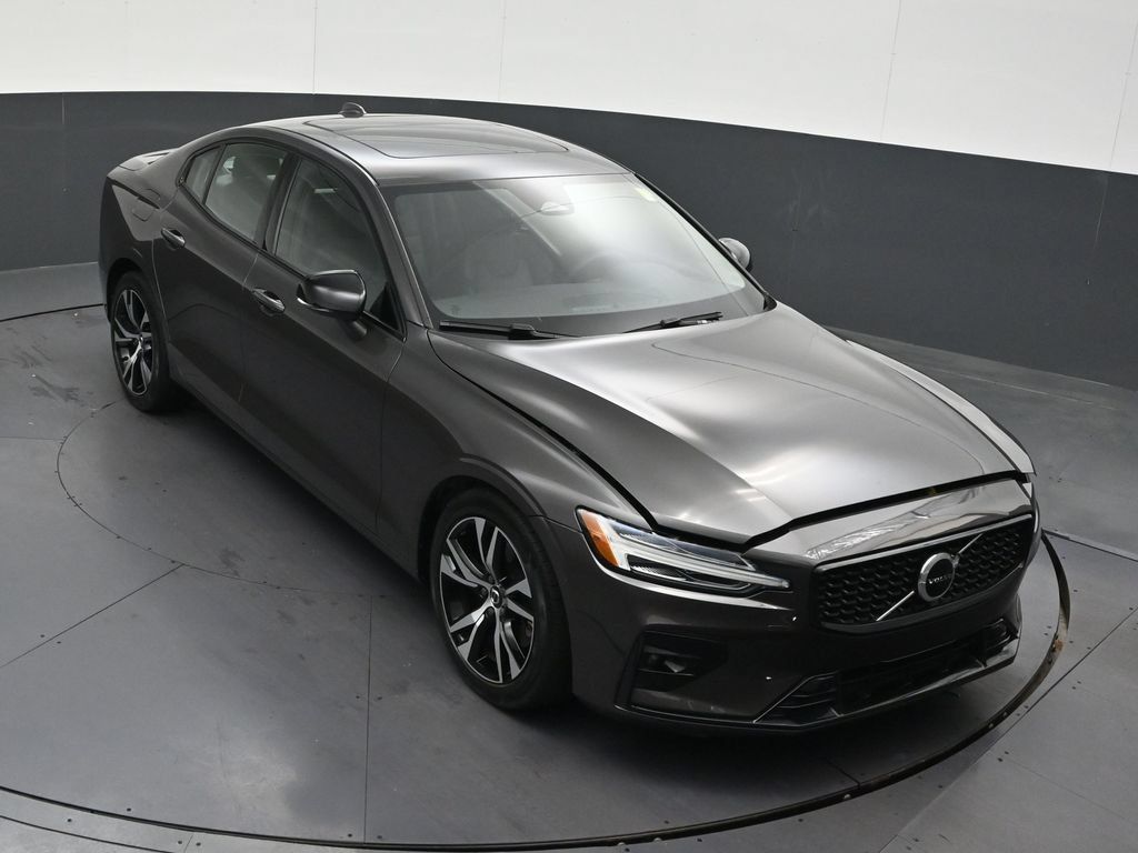 Certified 2024 Volvo S60 B5 Core FWD image 23