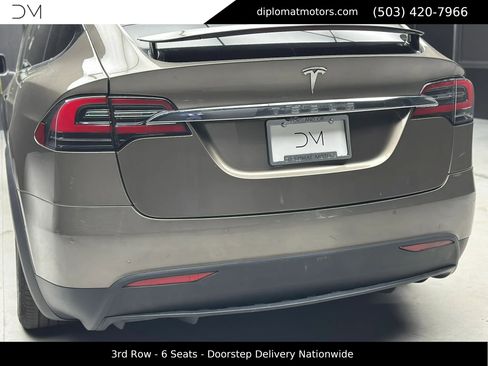 Used 2016 Tesla Model X 75D image 16