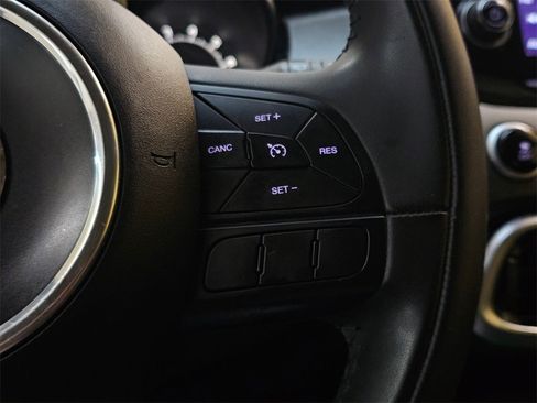 Used 2017 FIAT 500X Trekking image 23