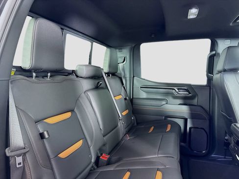 New 2026 GMC Sierra 1500 AT4 w/ AT4 Premium Package AWD/4WD image 28