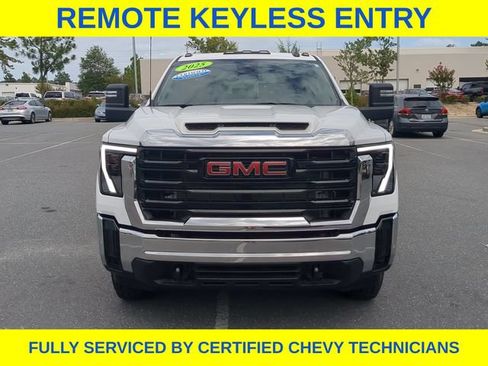 Used 2025 GMC Sierra 3500 Pro AWD/4WD image 13