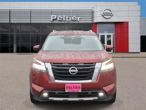 Certified 2023 Nissan Pathfinder Platinum w/ Lighting Package (N93) image 2