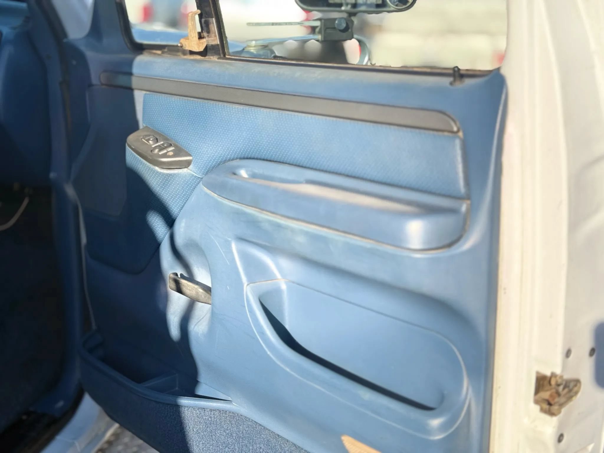 Used 1995 Ford F350 4x4 Crew Cab image 16