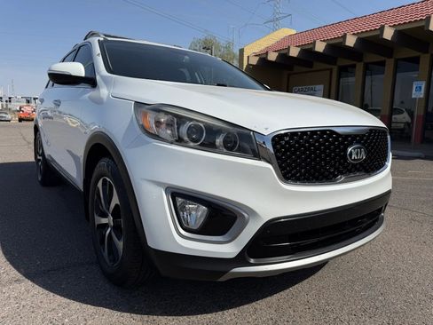 Used 2017 Kia Sorento EX w/ EX V6 Premium Package image 14