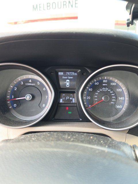 Used 2013 Hyundai Elantra GT w/ Tech Pkg FWD image 5