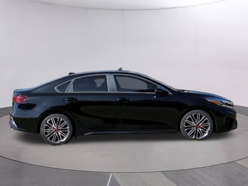 Used 2024 Kia Forte GT w/ GT2 Package FWD image 8