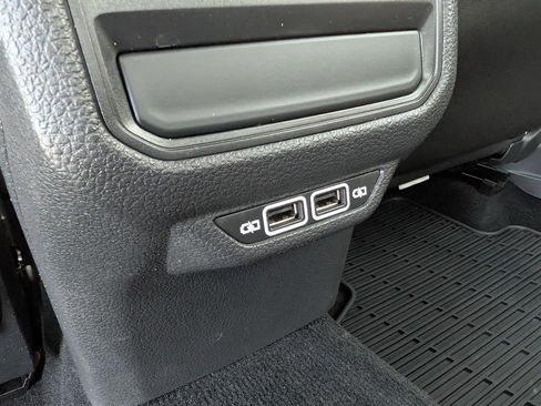 Used 2021 Volkswagen Passat 2.0T R-Line image 21