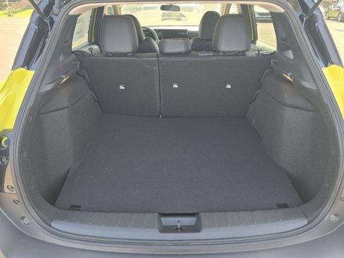 New 2026 Nissan Kicks SR w/ Cold Weather Package AWD/4WD image 14