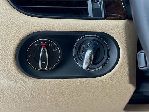 Used 2021 Porsche Macan S image 15