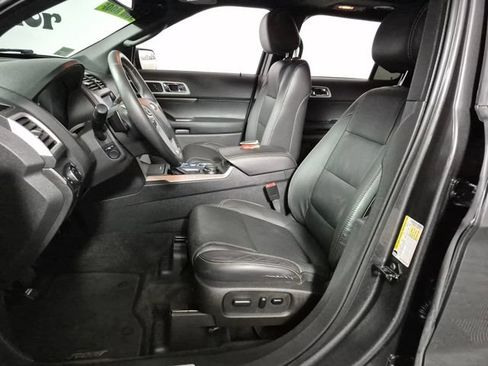 Used 2015 Ford Explorer Sport w/ Equipment Group 401A AWD/4WD image 9