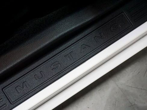 Used 2007 Ford Mustang GT image 38