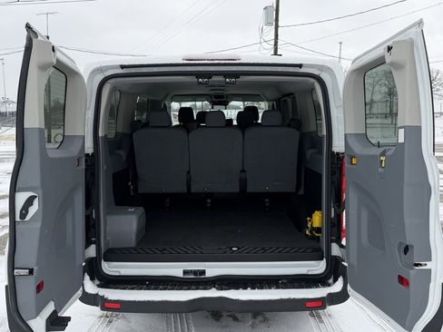 Used 2015 Ford Transit 150 XLT image 20