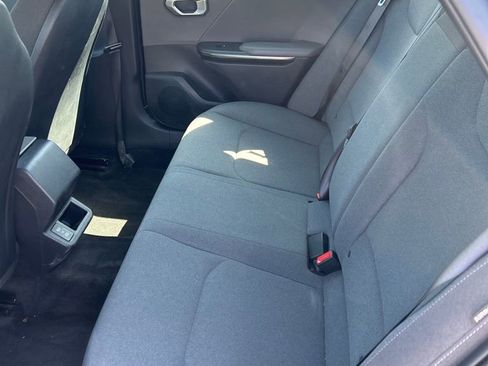 Used 2025 Kia K4 LXS image 11