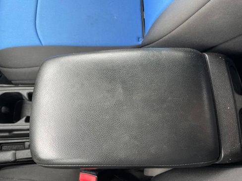 Used 2022 Jeep Gladiator Sport AWD/4WD image 37