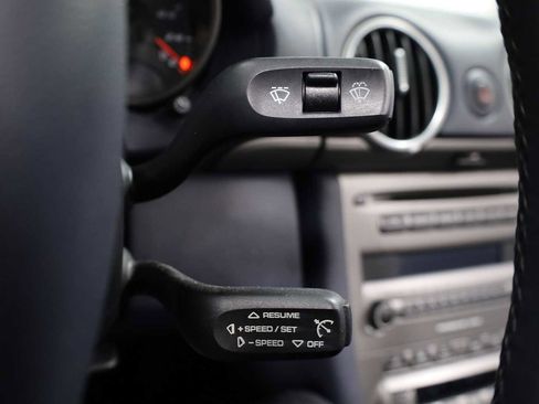 Used 2006 Porsche Boxster image 25