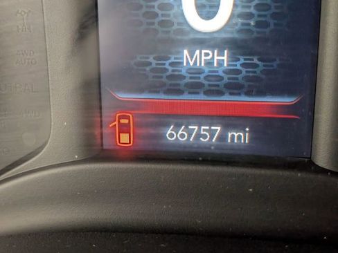 Used 2021 RAM 1500 Big Horn image 18