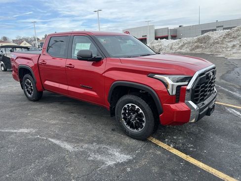 New 2025 Toyota Tundra SR5 image 6