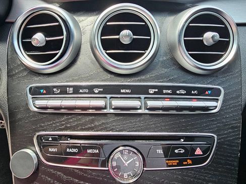 Used 2018 Mercedes-Benz C 300 4MATIC Coupe image 27