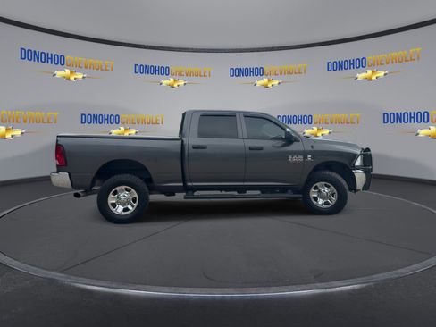 Used 2018 RAM 2500 Tradesman w/ Chrome Appearance Group AWD/4WD image 12