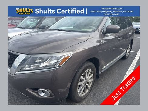 Used 2015 Nissan Pathfinder SL w/ SL Tech Package FWD image 1