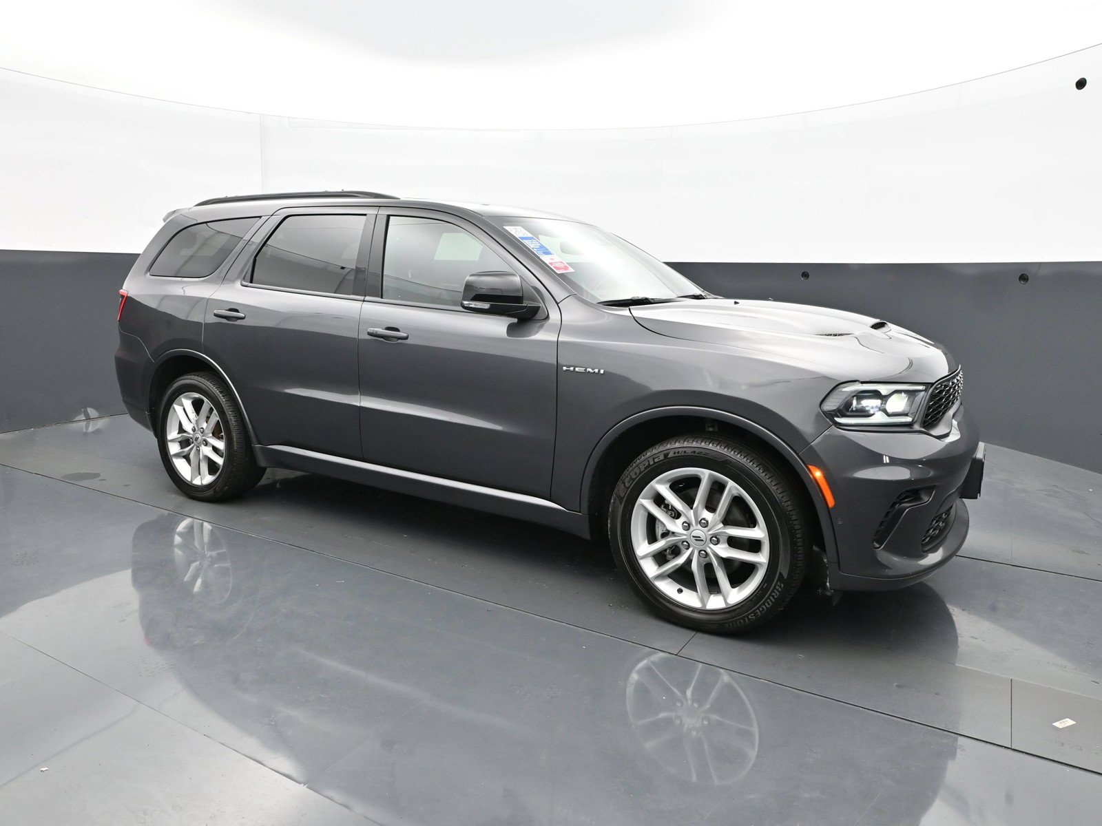 Used 2025 Dodge Durango R/T AWD/4WD image 9