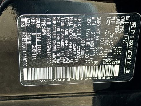 Used 2023 Nissan Rogue SV image 41