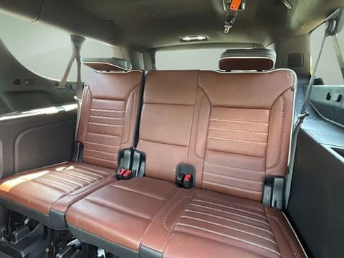 Used 2023 GMC Yukon XL Denali Ultimate image 22