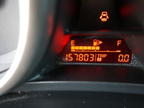 Used 2010 MAZDA MAZDA3 i Touring FWD image 12