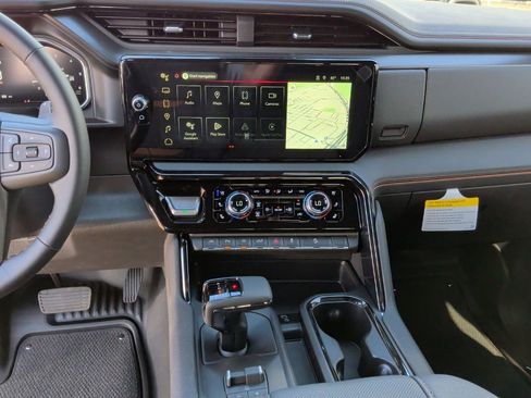 New 2026 GMC Sierra 1500 AT4 w/ AT4 Premium Package image 23