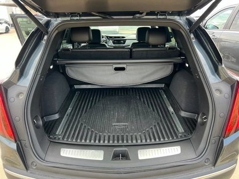 Used 2021 Cadillac XT5 Premium Luxury w/ LPO, Floor Liner Package FWD image 12