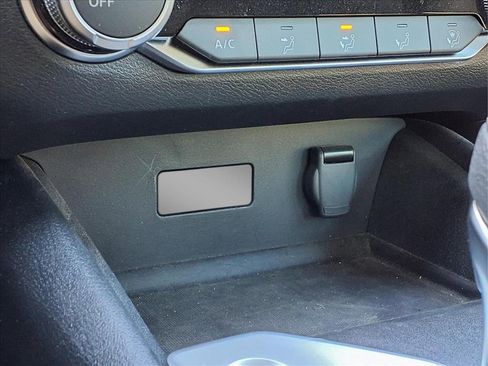 Used 2025 Nissan Altima 2.5 SV image 28