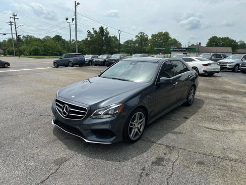 Used 2014 Mercedes-Benz E 350 Sedan w/ Premium 1 Package image 7